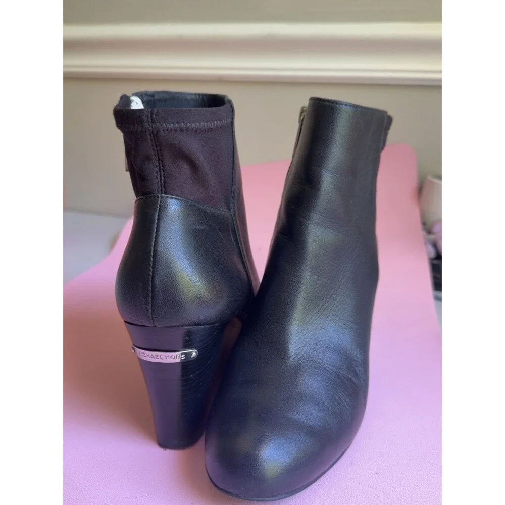 MICHAEL Michael Kors Black Leather Ankle Booties with Side Zip